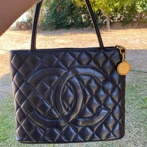 Authentic vintage Chanel black caviar medallion tote